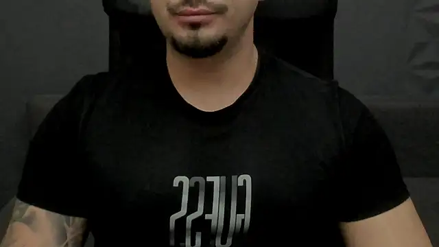 TonyWilcox online show from 12-14-25, 05:57