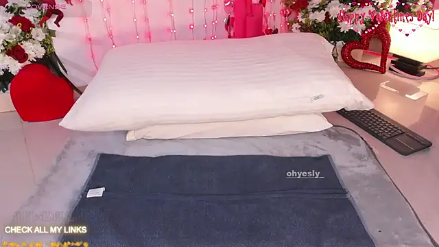 ohyesly  online show from 02-14-26, 10:12