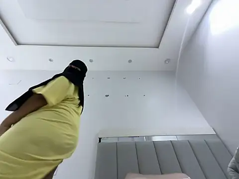 Submissive Arab online show from 02-23-25, 07:17