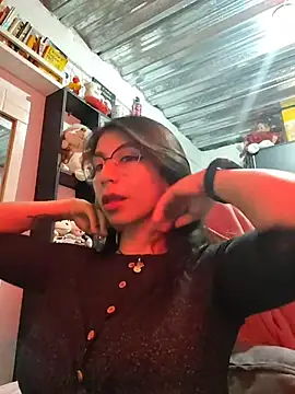 kateeen18 online show from 12-19-25, 07:15