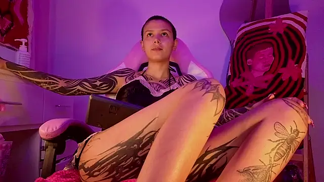 goddess vee  online show from 03-18-26, 01:31