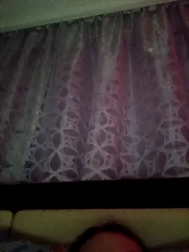 Snapshot of LeilaSaint chatting on 09-14-25, 04:39 LeilaSaint online show from 09-14-25, 04:39