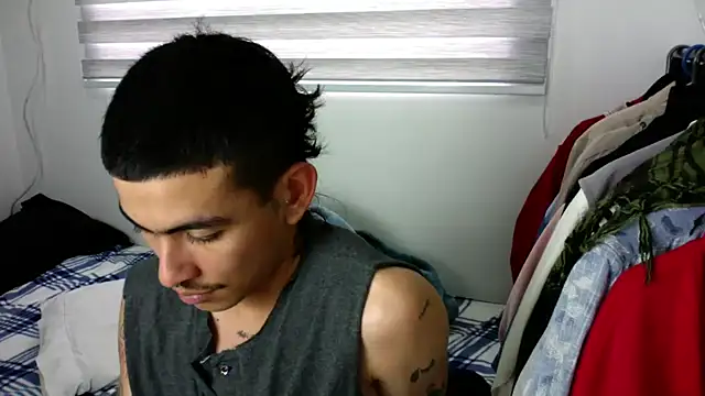 sorry-mom69 online show from 09-19-25, 07:14