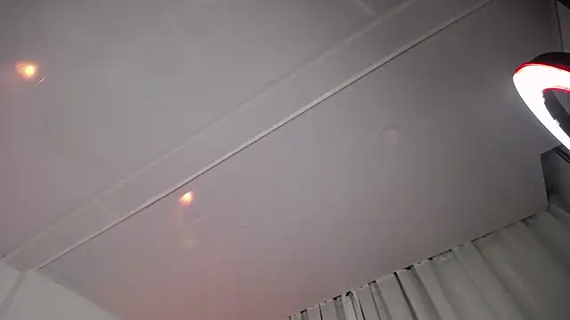 destinysweet21 online show from 12-04-24, 07:50