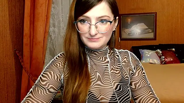 Snapshot of Arielsssplash chatting on 12-12-24, 05:59 Arielsssplash online show from 12-12-24, 05:59