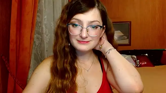 Snapshot of Arielsssplash chatting on 12-19-24, 06:12 Arielsssplash online show from 12-19-24, 06:12