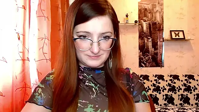 Snapshot of Arielsssplash chatting on 02-12-25, 10:46 Arielsssplash online show from 02-12-25, 10:46