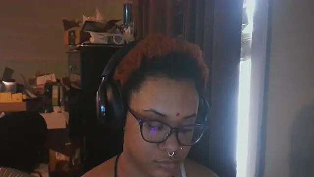 Snapshot of nickytheehawtie chatting on 02-06-26, 06:22 nickytheehawtie online show from 02-06-26, 06:22