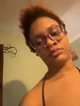 Snapshot of nickytheehawtie chatting on 02-24-26, 01:42 nickytheehawtie online show from 02-24-26, 01:42