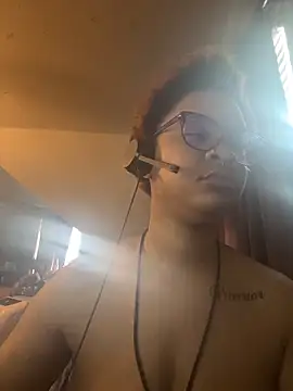 Snapshot of nickytheehawtie chatting on 02-26-26, 05:23 nickytheehawtie online show from 02-26-26, 05:23