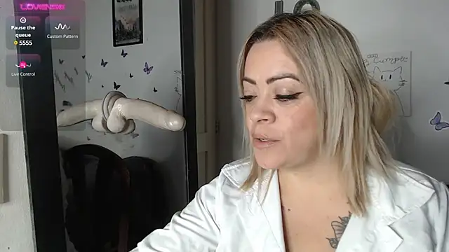 Snapshot of LIila28six chatting on 01-23-25, 11:47 LIila28six online show from 01-23-25, 11:47