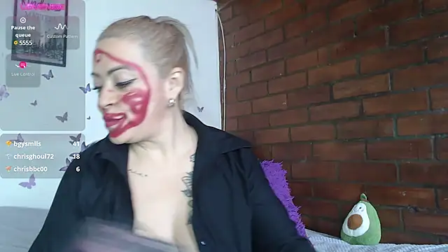 Snapshot of LIila28six chatting on 02-27-25, 03:26 LIila28six online show from 02-27-25, 03:26