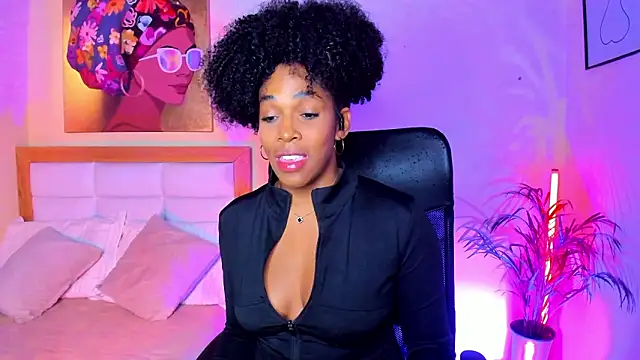 AitanaBrown  online show from 02-01-26, 03:32