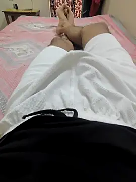 Snapshot of Pink_head_dick chatting on 09-12-25, 03:50 Pink head dick online show from 09-12-25, 03:50