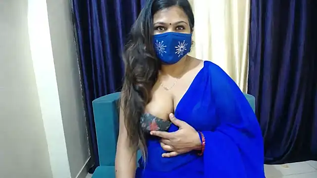 cutee  crazy online show from 12-26-24, 05:40