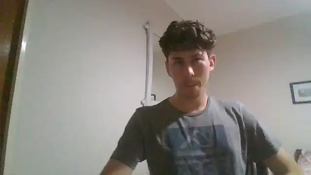 Snapshot of saint_not chatting on 01-29-25, 04:30 saint not online show from 01-29-25, 04:30