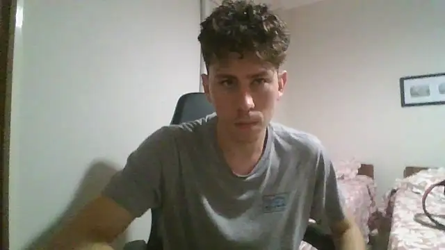 Snapshot of saint_not chatting on 02-17-25, 01:36 saint not online show from 02-17-25, 01:36