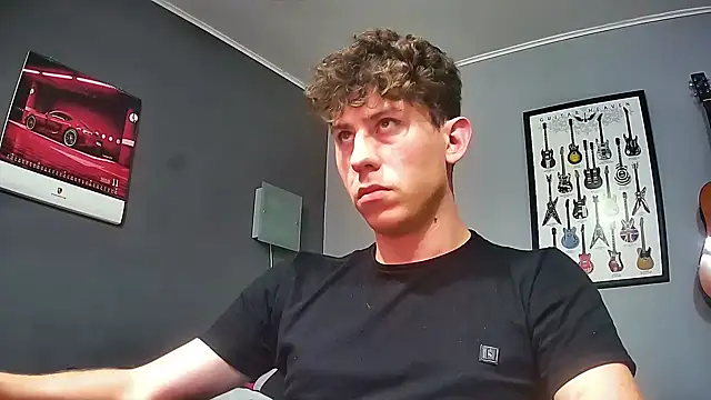 Snapshot of saint_not chatting on 03-07-25, 01:42 saint not online show from 03-07-25, 01:42