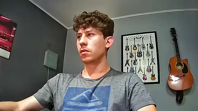 Snapshot of saint_not chatting on 03-20-25, 11:38 saint not online show from 03-20-25, 11:38