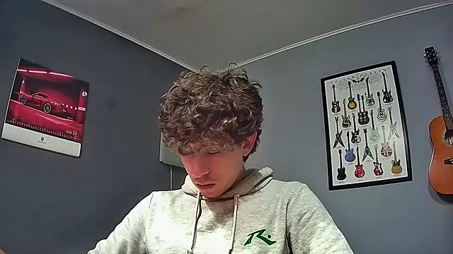 Snapshot of saint_not chatting on 09-27-25, 05:12 saint not online show from 09-27-25, 05:12