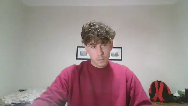 Snapshot of saint_not chatting on 10-20-25, 01:39 saint not online show from 10-20-25, 01:39