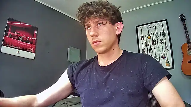 Snapshot of saint_not chatting on 10-24-25, 04:47 saint not online show from 10-24-25, 04:47