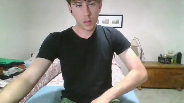 Snapshot of saint_not chatting on 11-14-25, 04:17 saint not online show from 11-14-25, 04:17