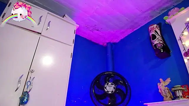 Lunahoney1 online show from 02-12-25, 08:50