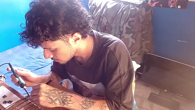 Apolo S online show from 09-26-25, 04:55