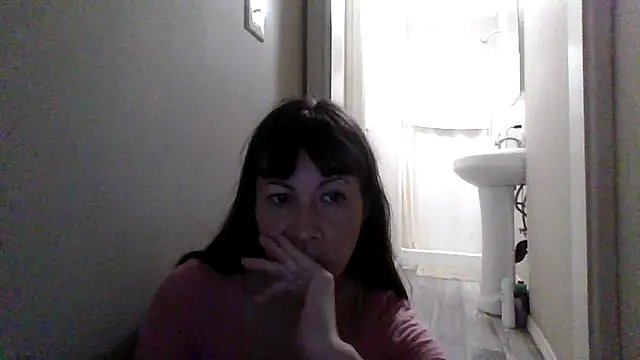 petitedoll29 online show from 10-31-25, 08:21