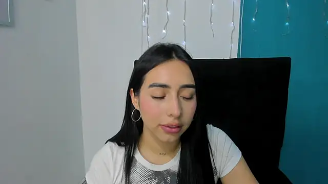 isabella jade online show from 03-08-25, 10:02