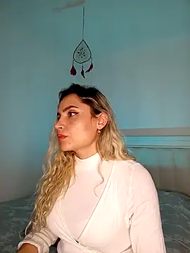 ASHLEY BLAIR online show from 12-31-24, 12:43