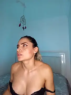 ASHLEY BLAIR online show from 02-25-25, 09:02