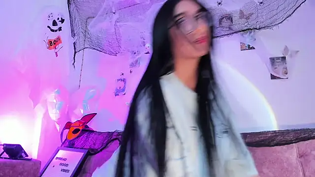 ineedmydaddy  online show from 10-22-25, 02:01