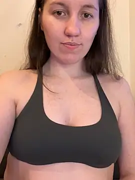 Snapshot of Nicole-Ray chatting on 01-20-25, 10:04 Nicole-Ray online show from 01-20-25, 10:04