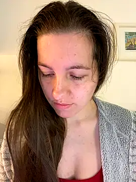 Snapshot of Nicole-Ray chatting on 09-18-25, 09:33 Nicole-Ray online show from 09-18-25, 09:33