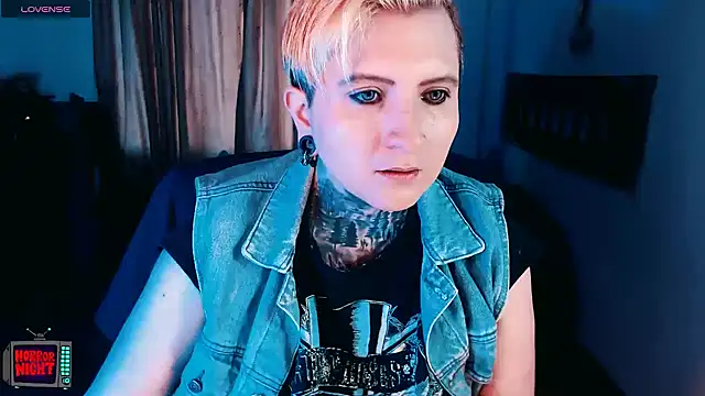 Marieblueeyes online show from 12-20-25, 09:55