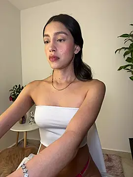 SelenaStone online show from 02-24-25, 10:47