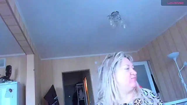 Snapshot of PamHardFuck chatting on 03-03-25, 02:26 PamHardFuck online show from 03-03-25, 02:26