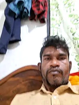 Snapshot of GuyAloneLk chatting on 11-07-25, 01:11 GuyAloneLk online show from 11-07-25, 01:11