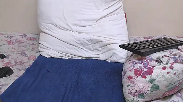 Snapshot of hottychubbygirl chatting on 01-22-25, 11:12 hottychubbygirl online show from 01-22-25, 11:12