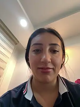 Snapshot of Hannahoff chatting on 02-07-25, 11:24 Hannahoff online show from 02-07-25, 11:24