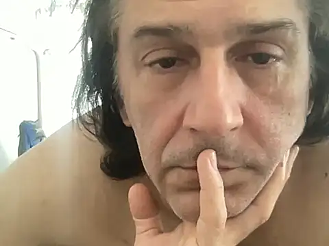 Snapshot of ALPHANDRE chatting on 03-16-25, 09:38 ALPHANDRE online show from 03-16-25, 09:38