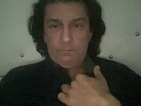 Snapshot of ALPHANDRE chatting on 03-19-25, 06:35 ALPHANDRE online show from 03-19-25, 06:35