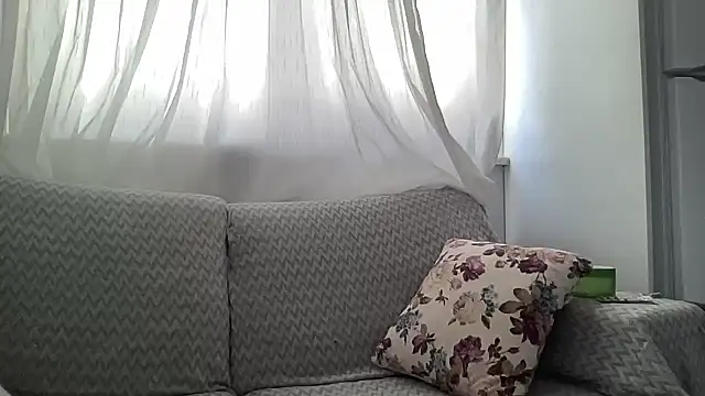 Snapshot of ALPHANDRE chatting on 03-20-25, 12:00 ALPHANDRE online show from 03-20-25, 12:00