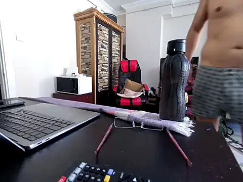 Snapshot of ALPHANDRE chatting on 09-22-25, 10:17 ALPHANDRE online show from 09-22-25, 10:17