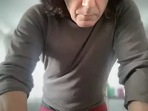 Snapshot of ALPHANDRE chatting on 10-19-25, 07:31 ALPHANDRE online show from 10-19-25, 07:31