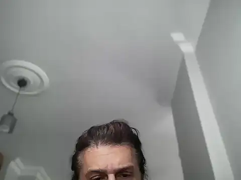 Snapshot of ALPHANDRE chatting on 11-25-25, 08:03 ALPHANDRE online show from 11-25-25, 08:03