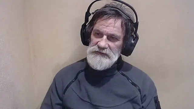 Snapshot of AlexNudo chatting on 01-18-25, 09:45 AlexNudo online show from 01-18-25, 09:45