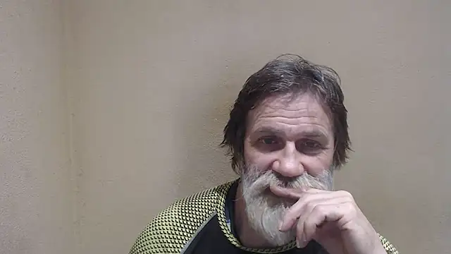 Snapshot of AlexNudo chatting on 01-27-25, 12:48 AlexNudo online show from 01-27-25, 12:48